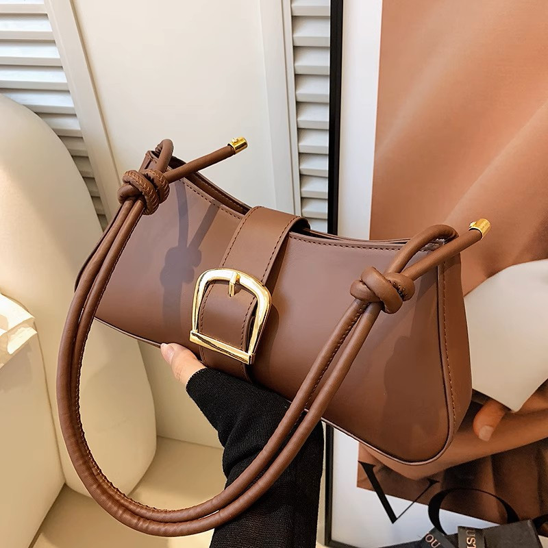 SLIM BUCKLE BAG